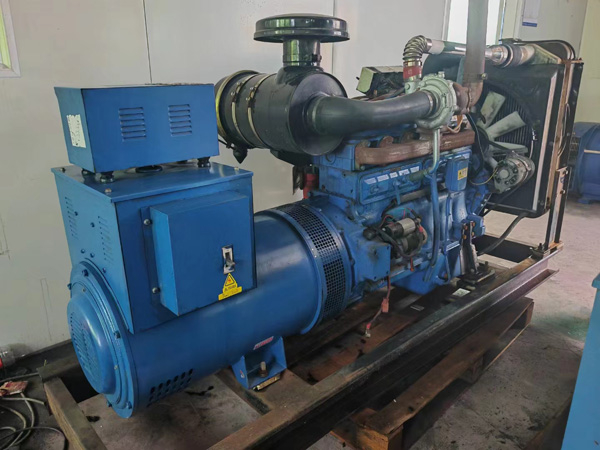 三沙100kW柴油发电机组使用多级机油有哪些优缺点？